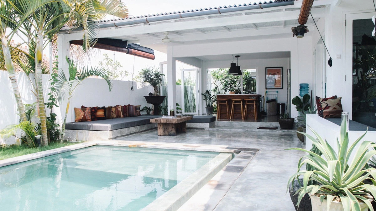 Space Saving Tips for Your Outdoor Area