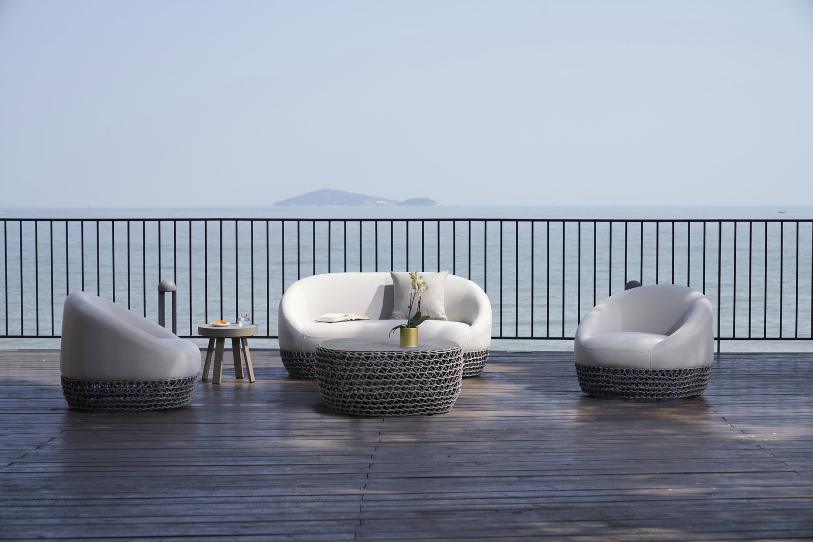 Rope Outdoor Lounge Suites