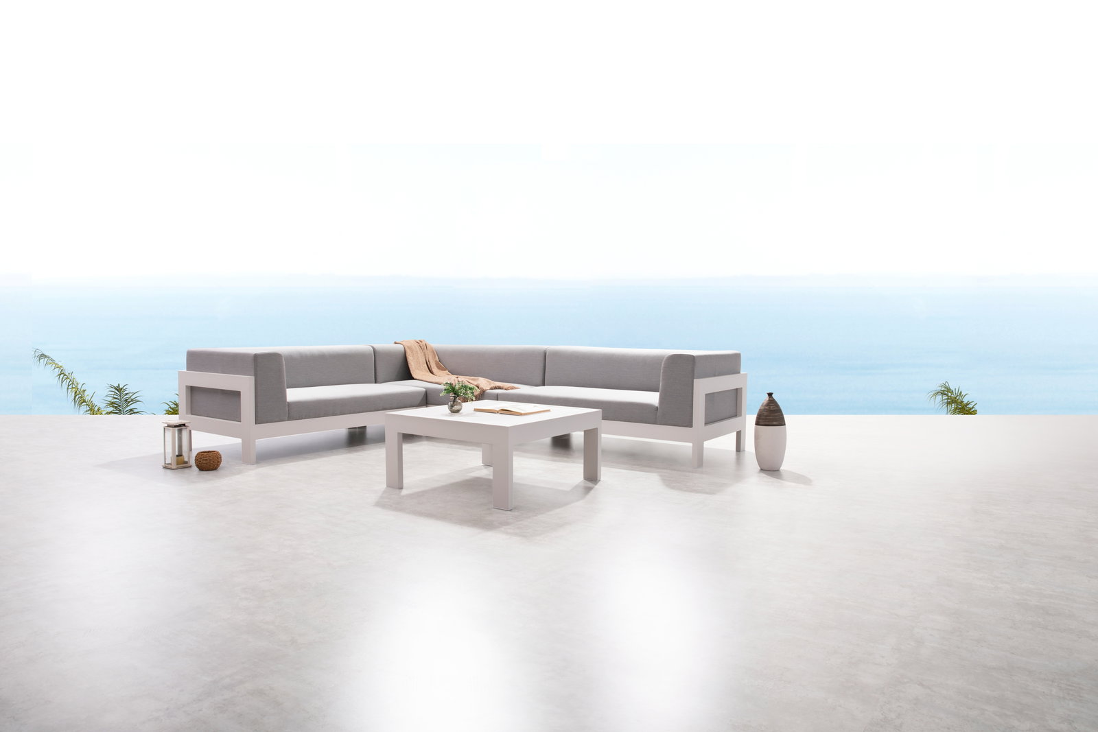 New Noosa White Outdoor Fabric Corner Lounge With Coffee Table