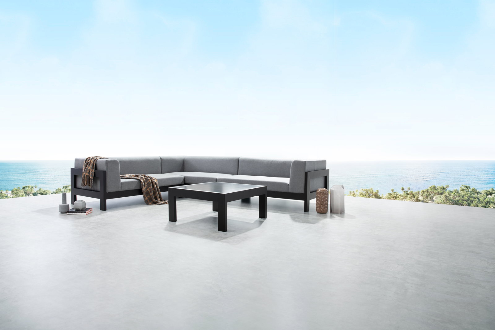 New Noosa Black Outdoor Fabric Corner Lounge With Coffee Table