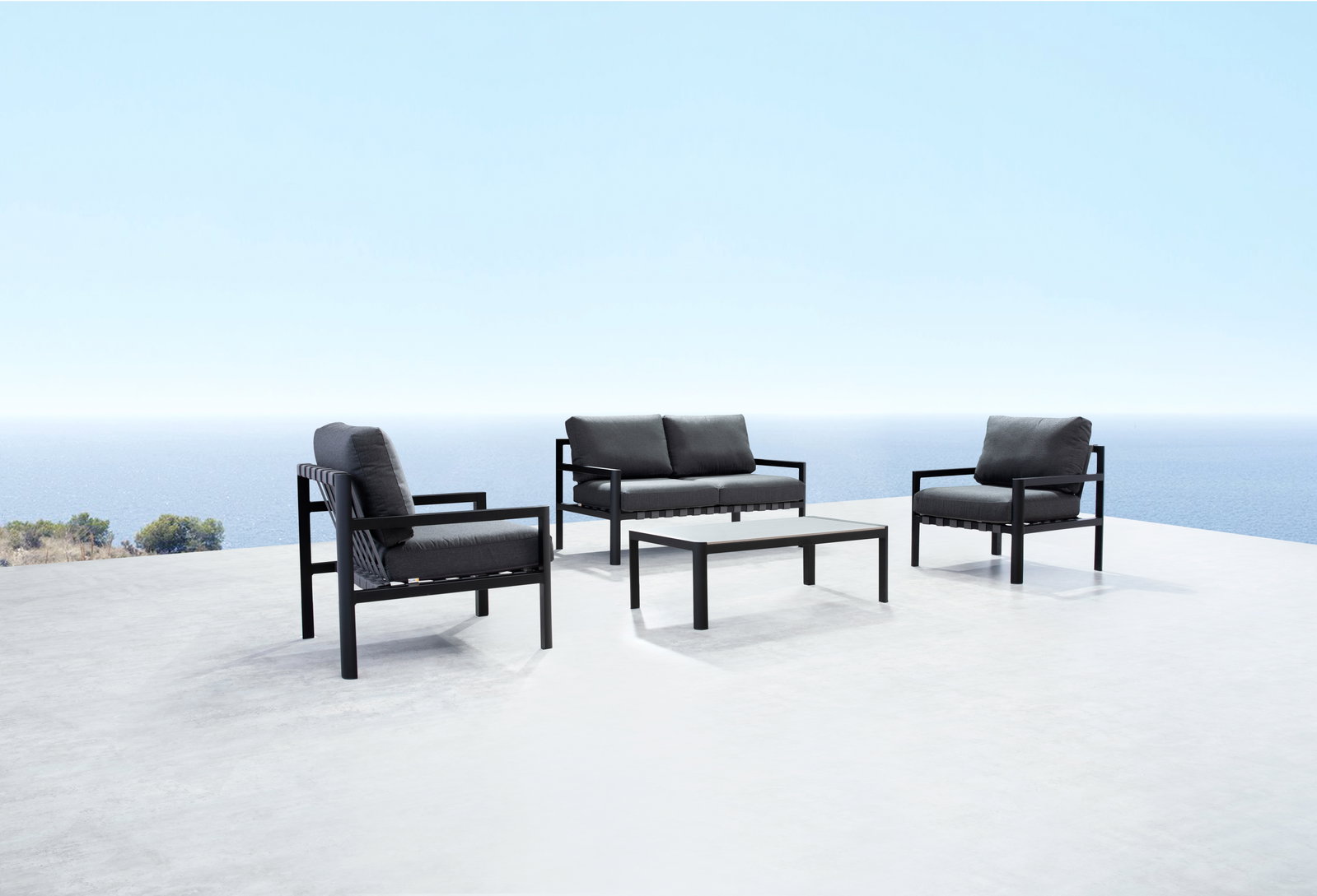 Manly Black Outdoor Sofa Suite 2 + 1 + 1 With Coffee Table