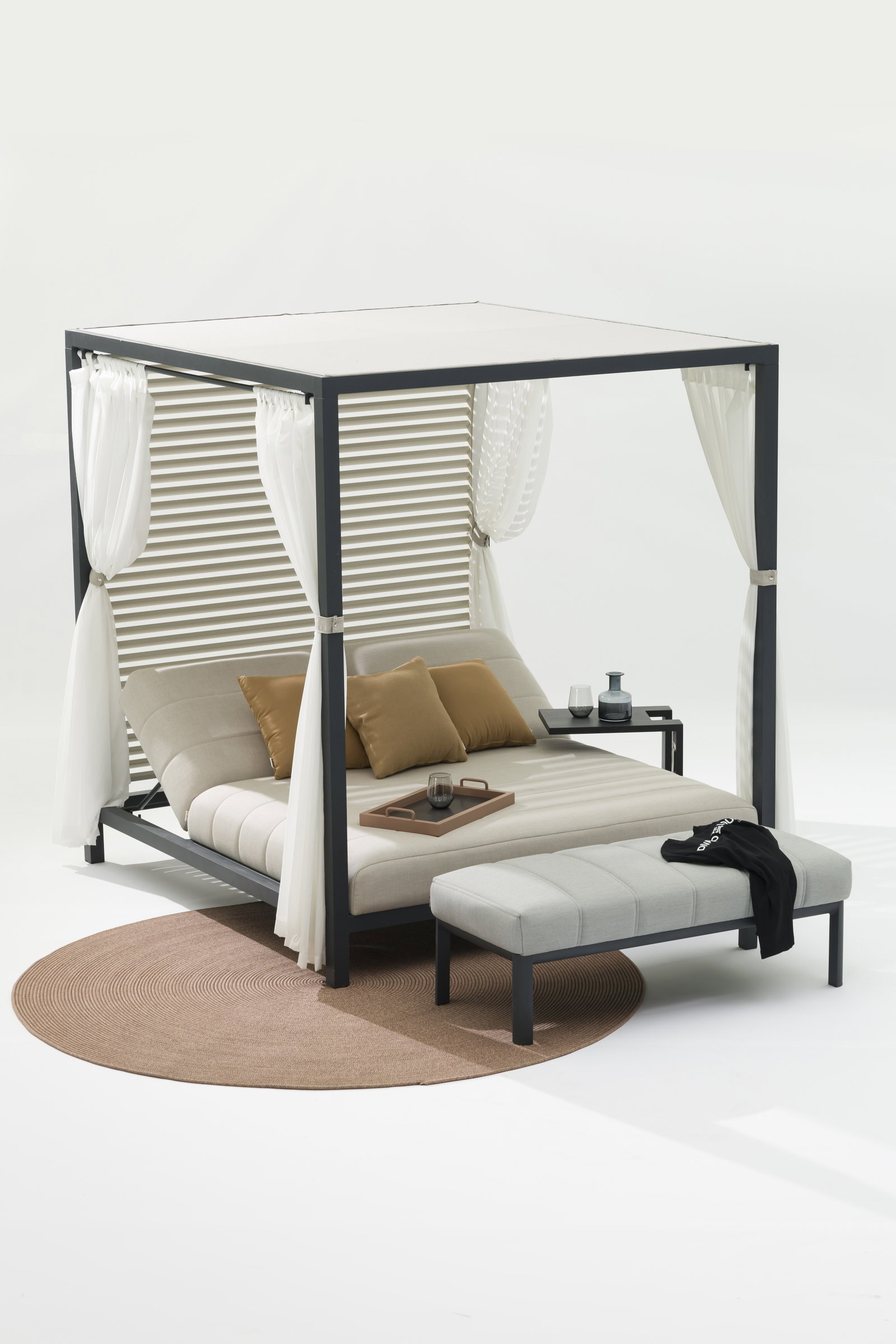 Bora Bora Cinza Outdoor Double Sunbed Gazebo