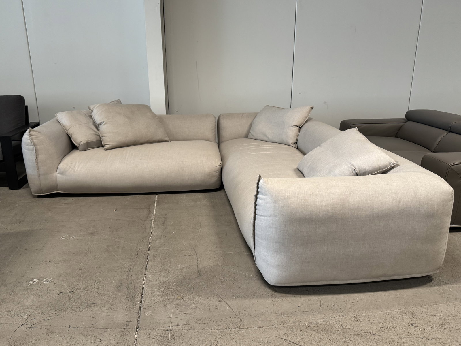 BASK CINZA OUTDOOR CORNER LOUNGE 1