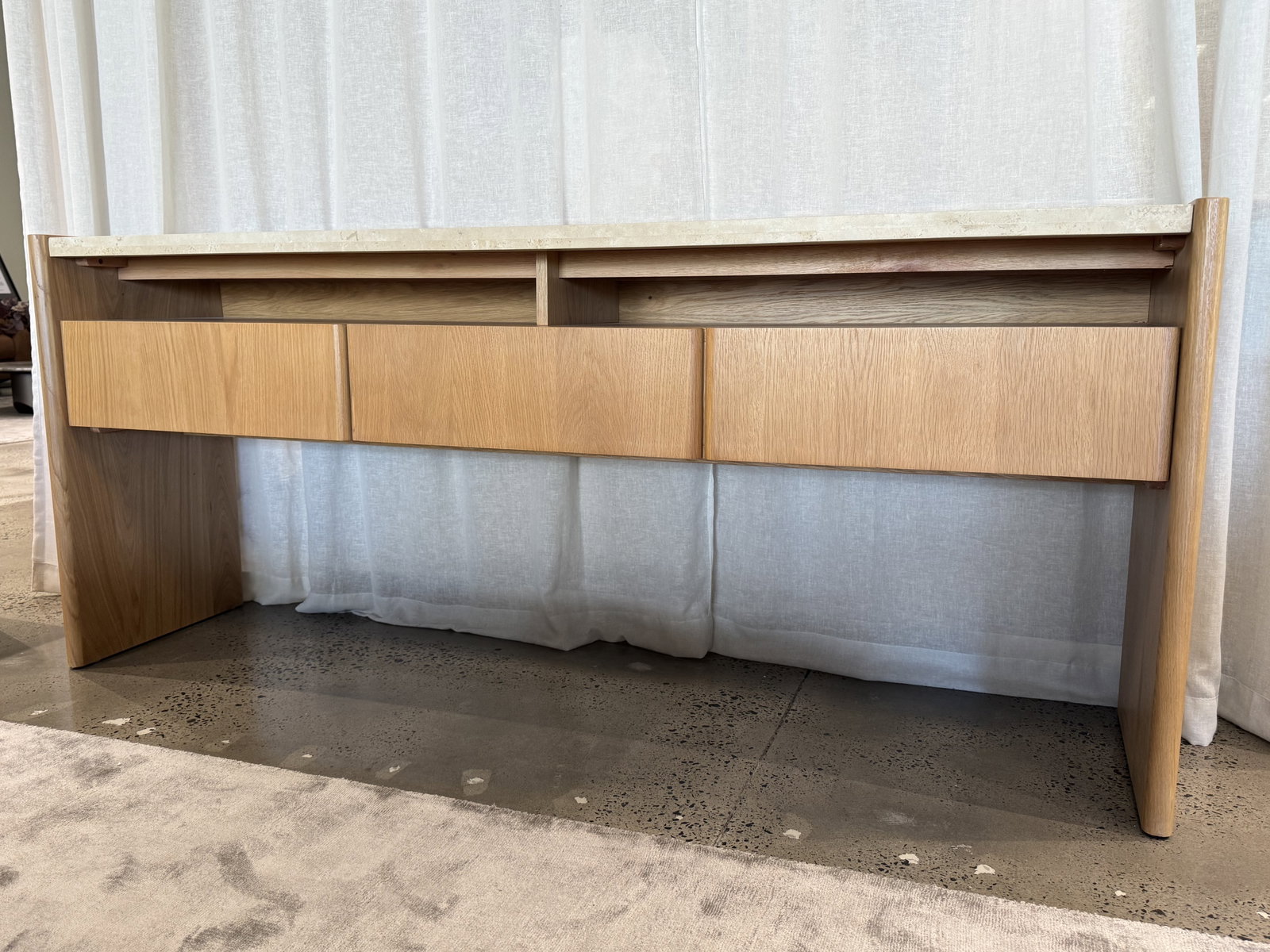 ESTELLE Console 1