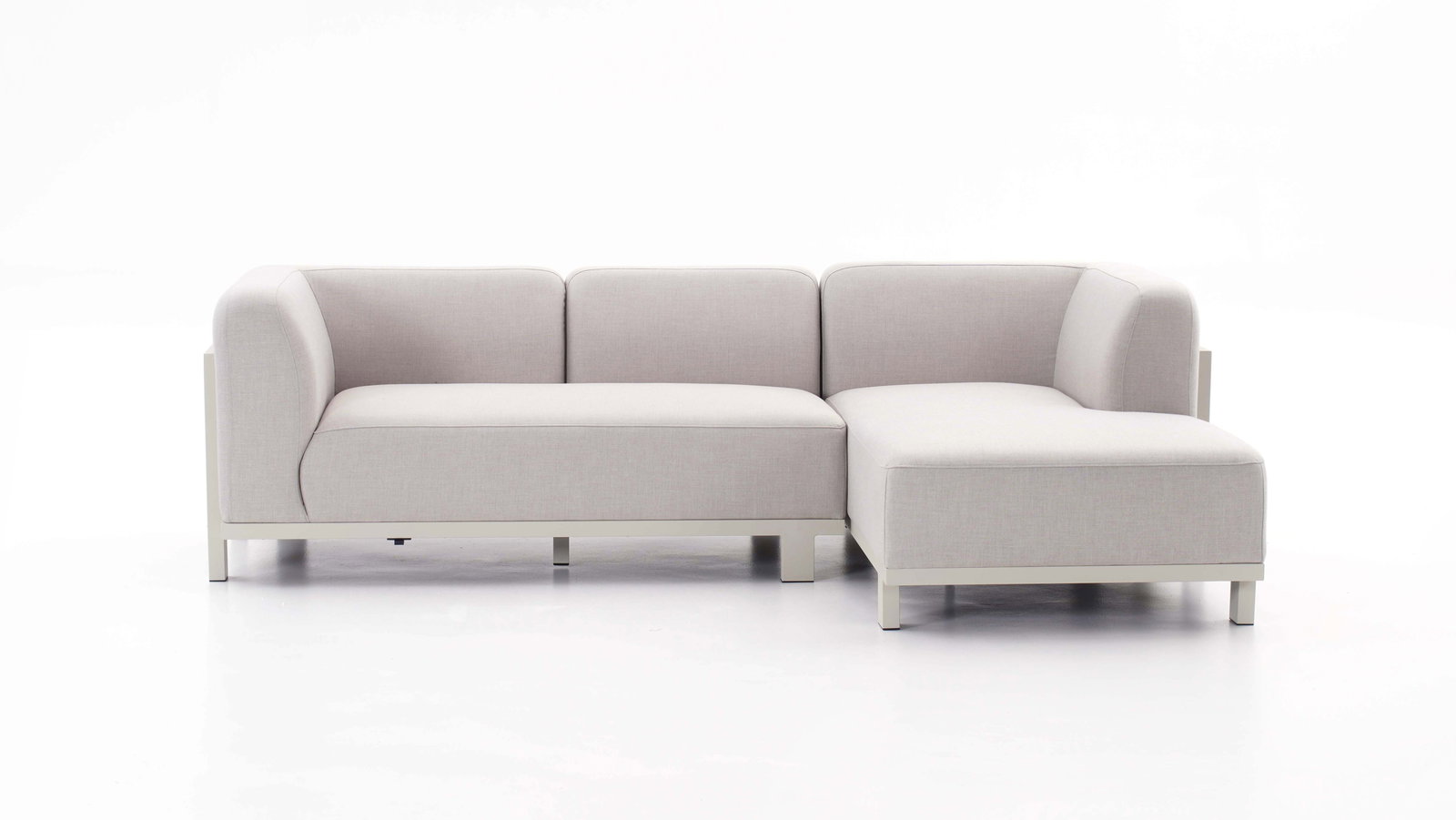 Noosaville Beige Outdoor Chaise Lounge