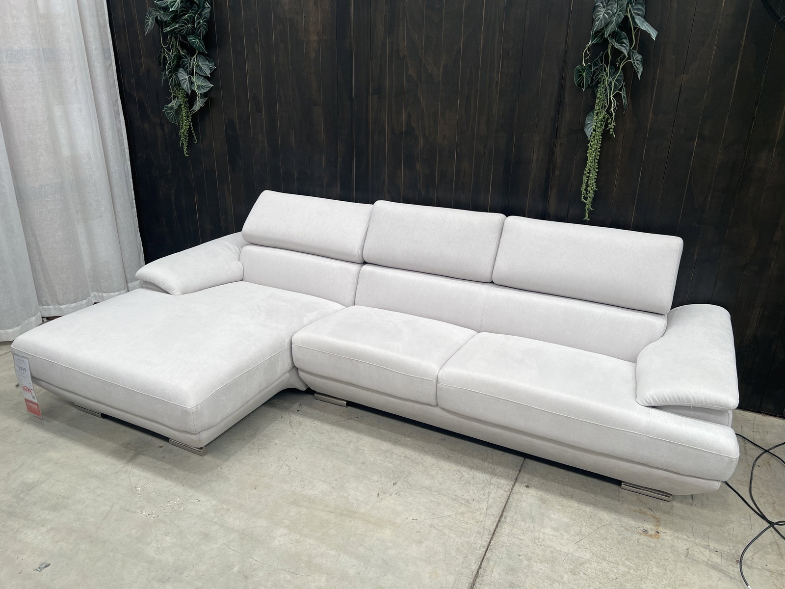 LEXINGTON Chaise Lounge Option A With Left Hand Facing Chaise (Main Colour: Aura Pewter, Material: Fabric) 1