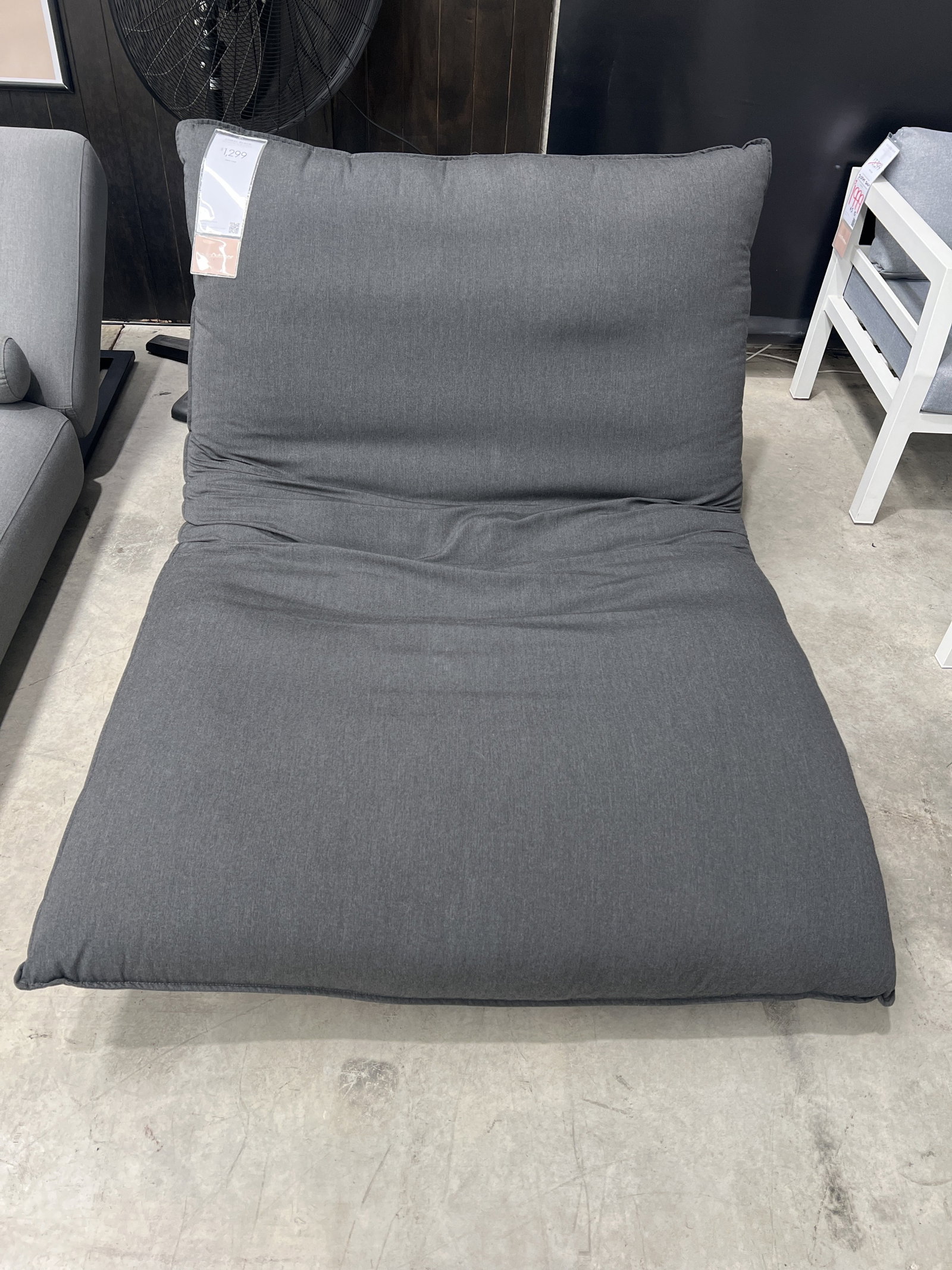 CORAL BLACK Outdoor Sunlounge (Frame And Fabric: Black Frame With Sooty Fabric) 1