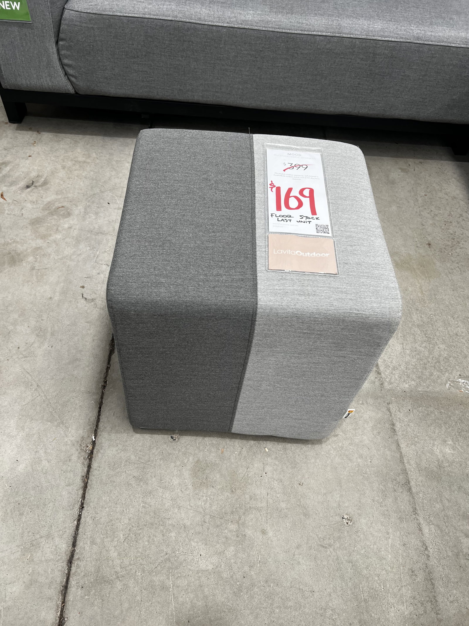 MOOD OTTOMAN 1