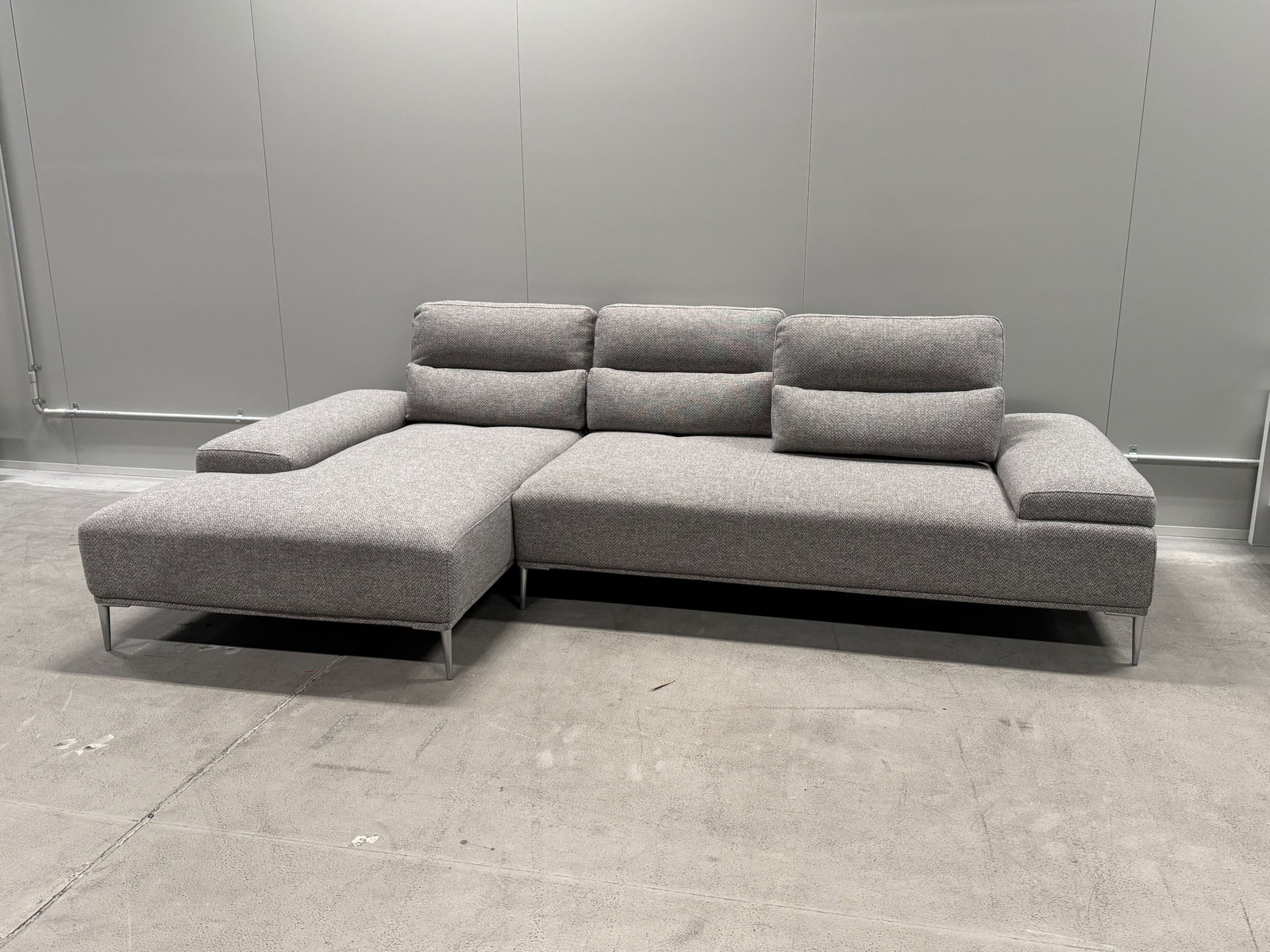 KARINA MOTION SOFA FABRIC CHAISE LOUNGE Frohen Ash With Left Hand Facing Chaise 1