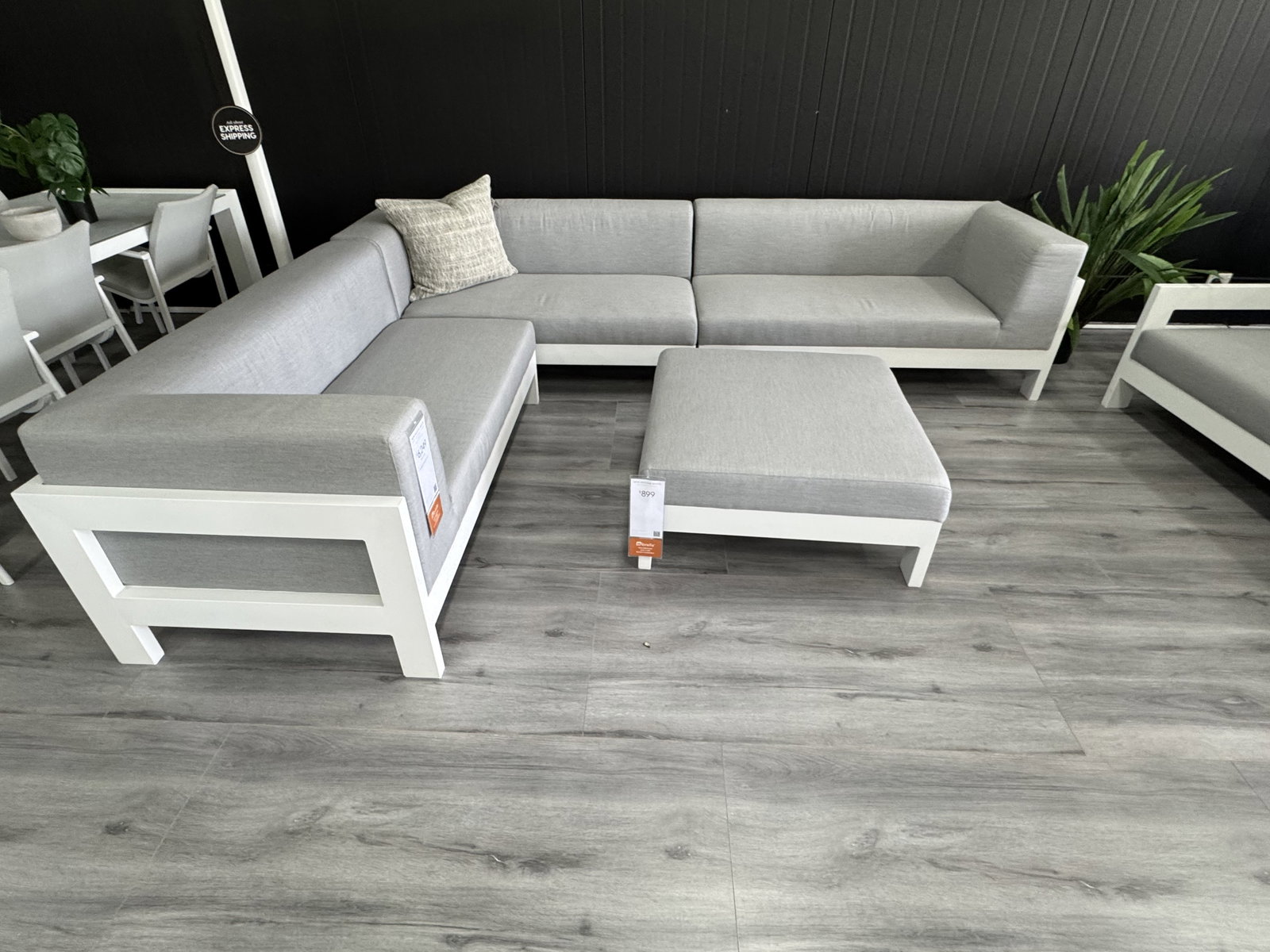 NEW NOOSA WHITE CORNER LOUNGE WITH OTTOMAN 1
