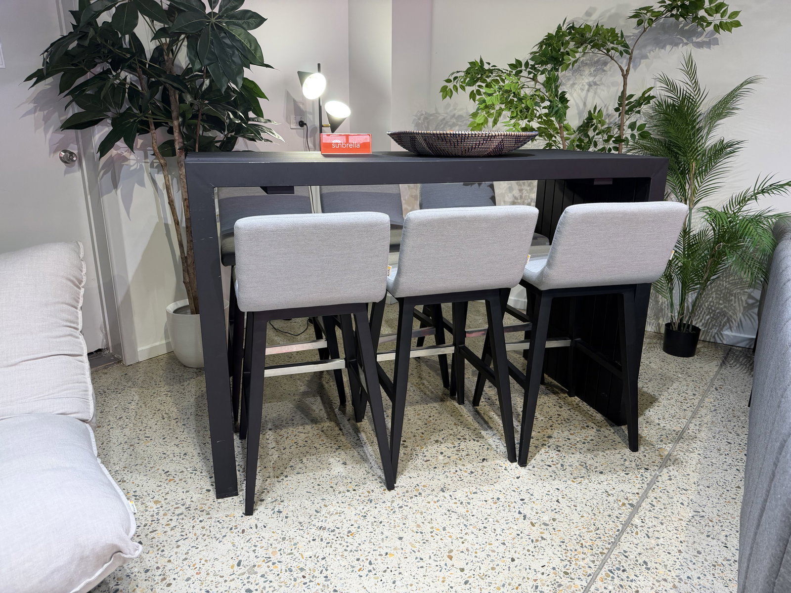 KROES Outdoor Bar Setting (7 Piece) 1