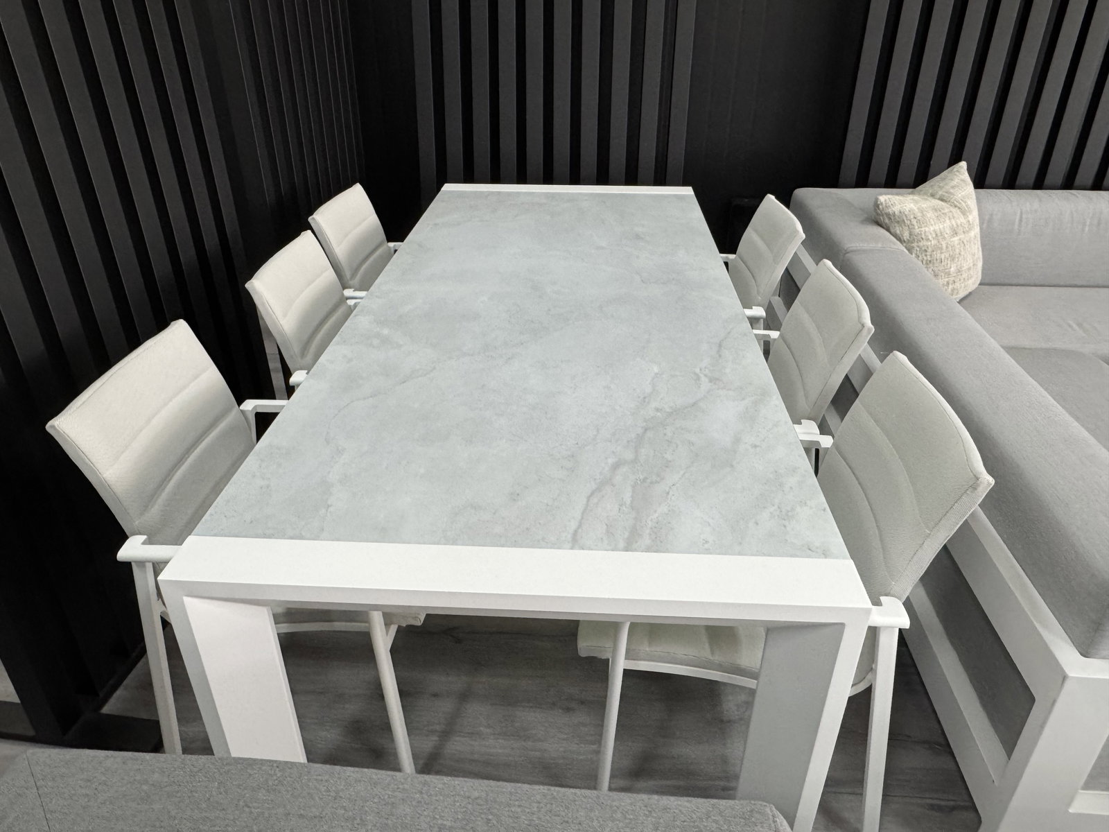 SANTA MONICA WHITE 7-PIECE OUTDOOR DINING SET 1