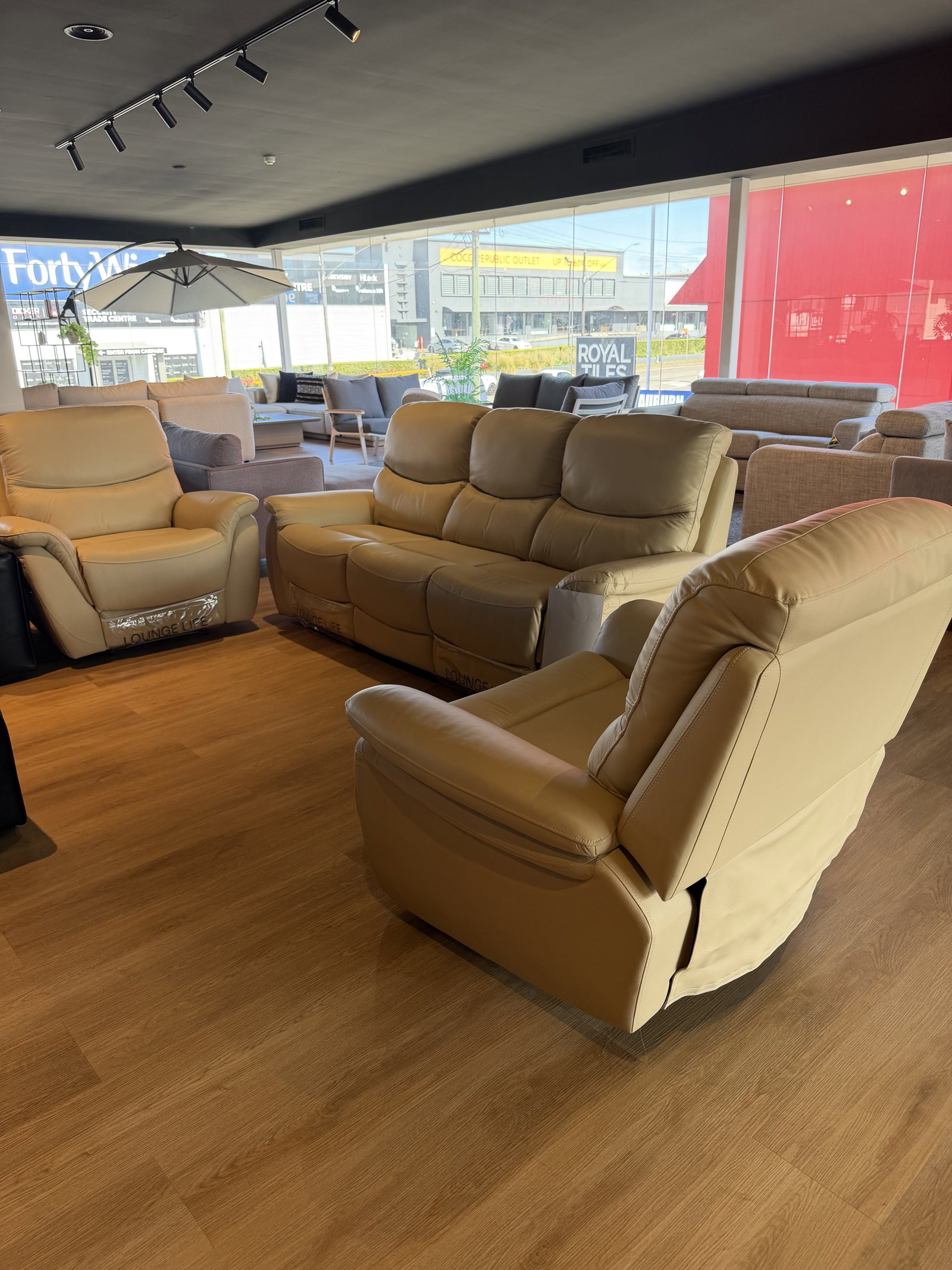 RICHMOND 3+1+1 Set (Manual Recliners) 1