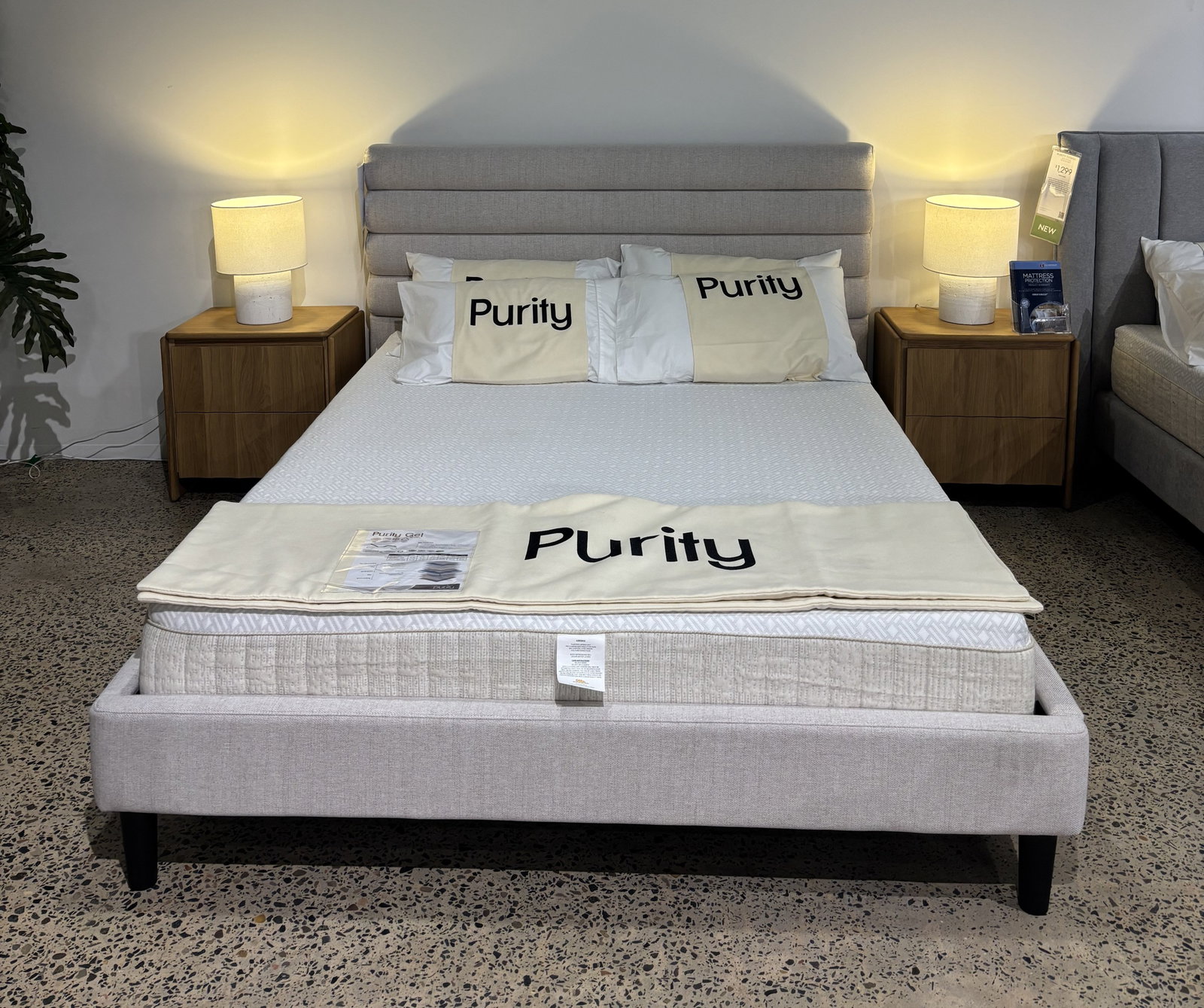 OMF FRISIAN With Purity Gel 1