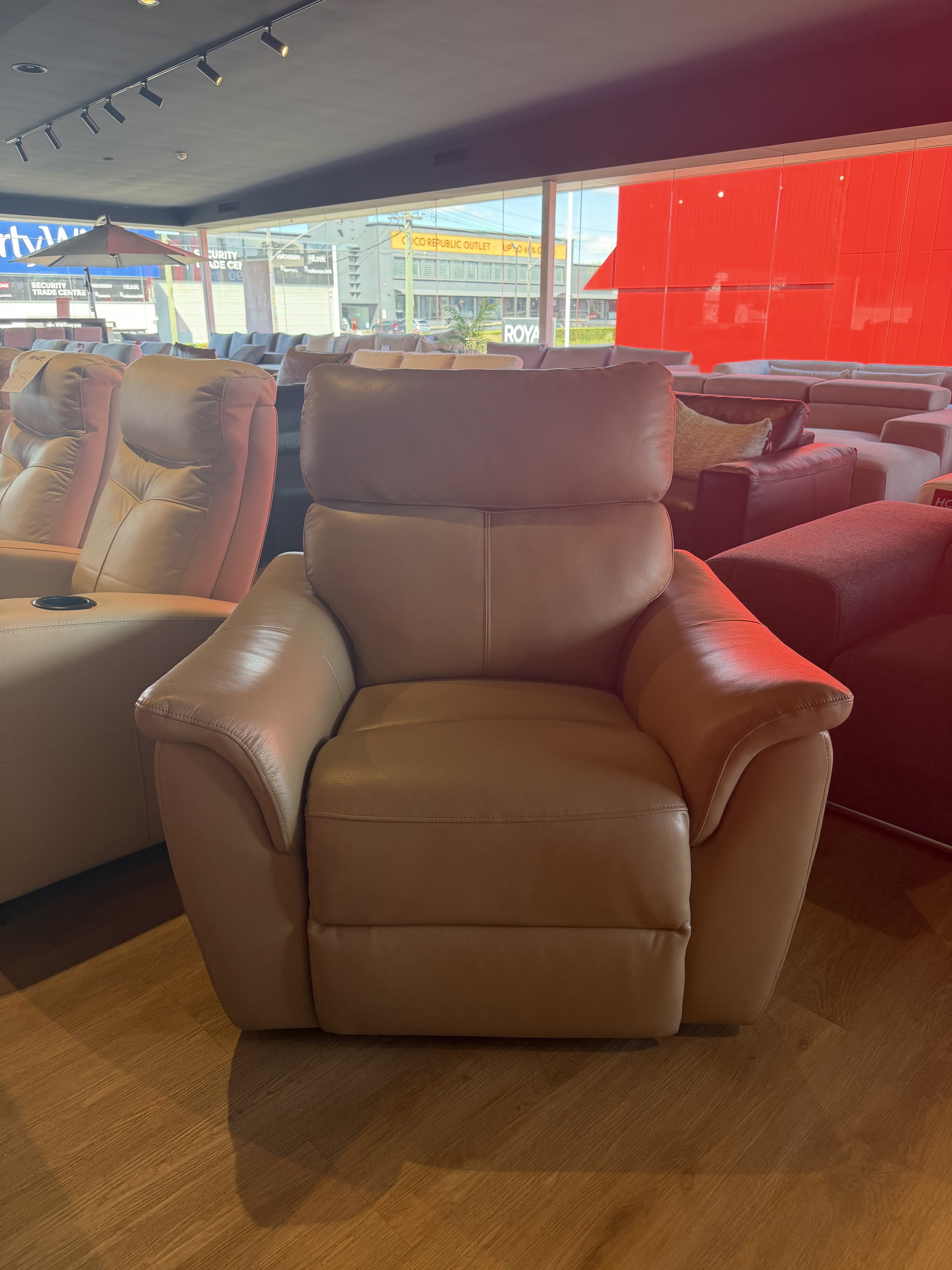 EDMOND Leather Armchair Power Recliner (Montana Barley) 1