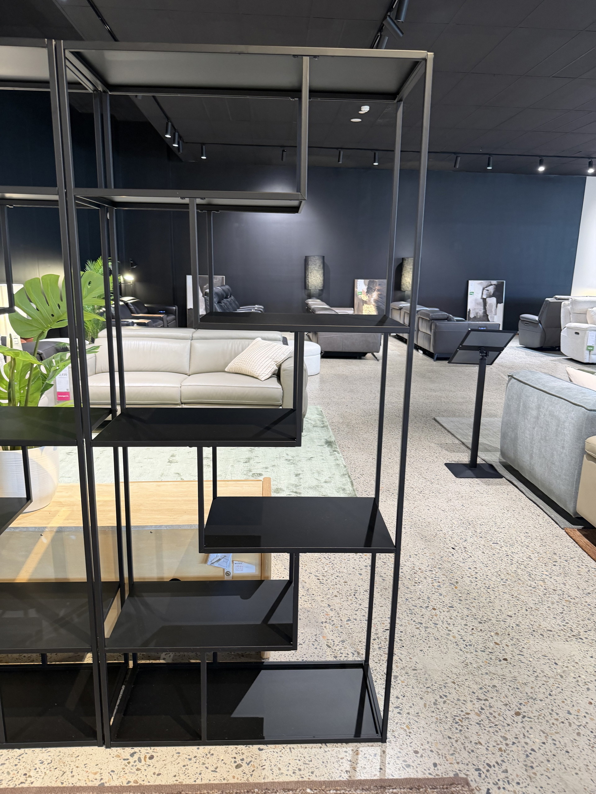 TREND Shelving Unit 1
