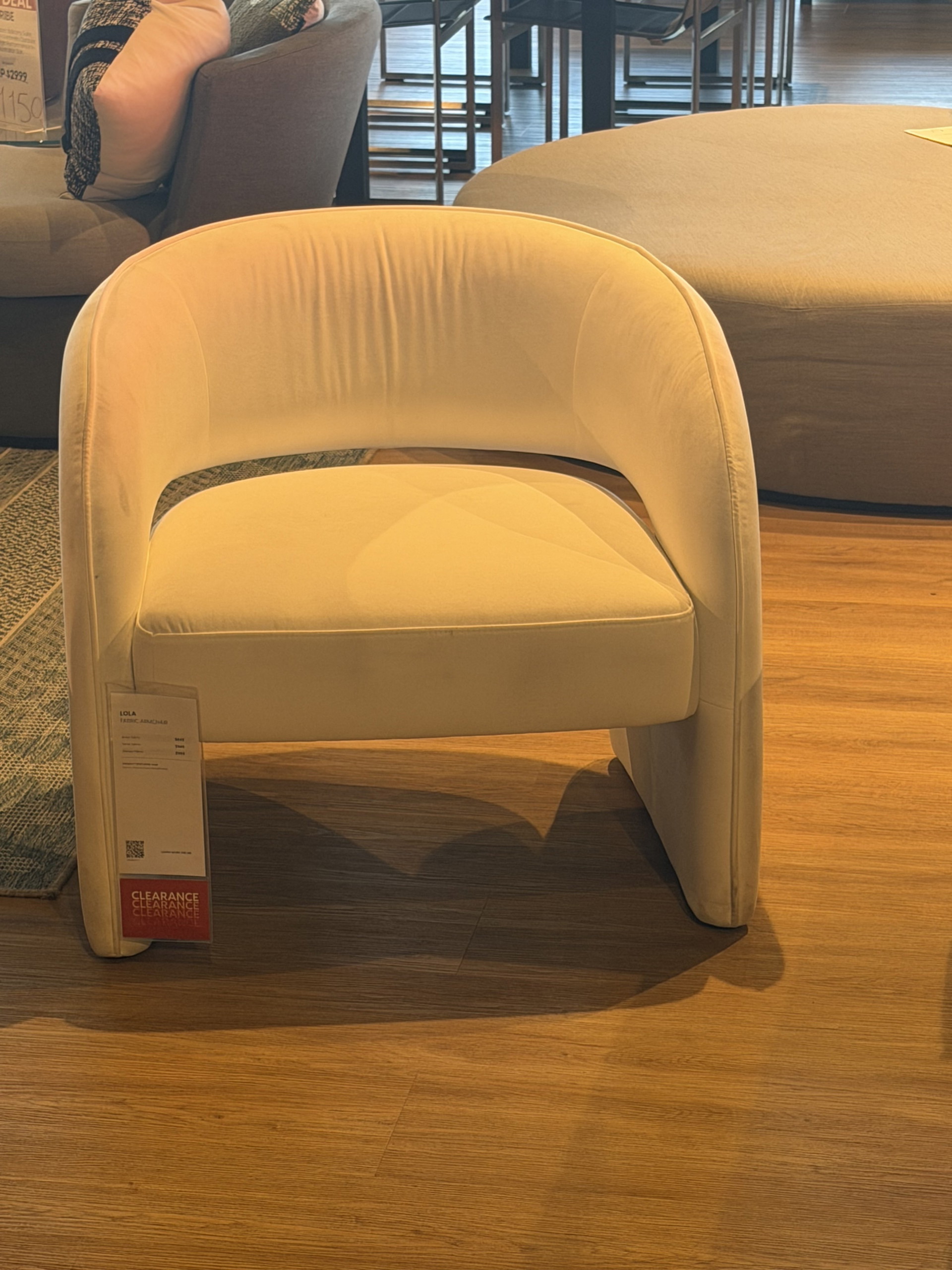 LOLA Fabric Armchair (Alaska Snow) 1