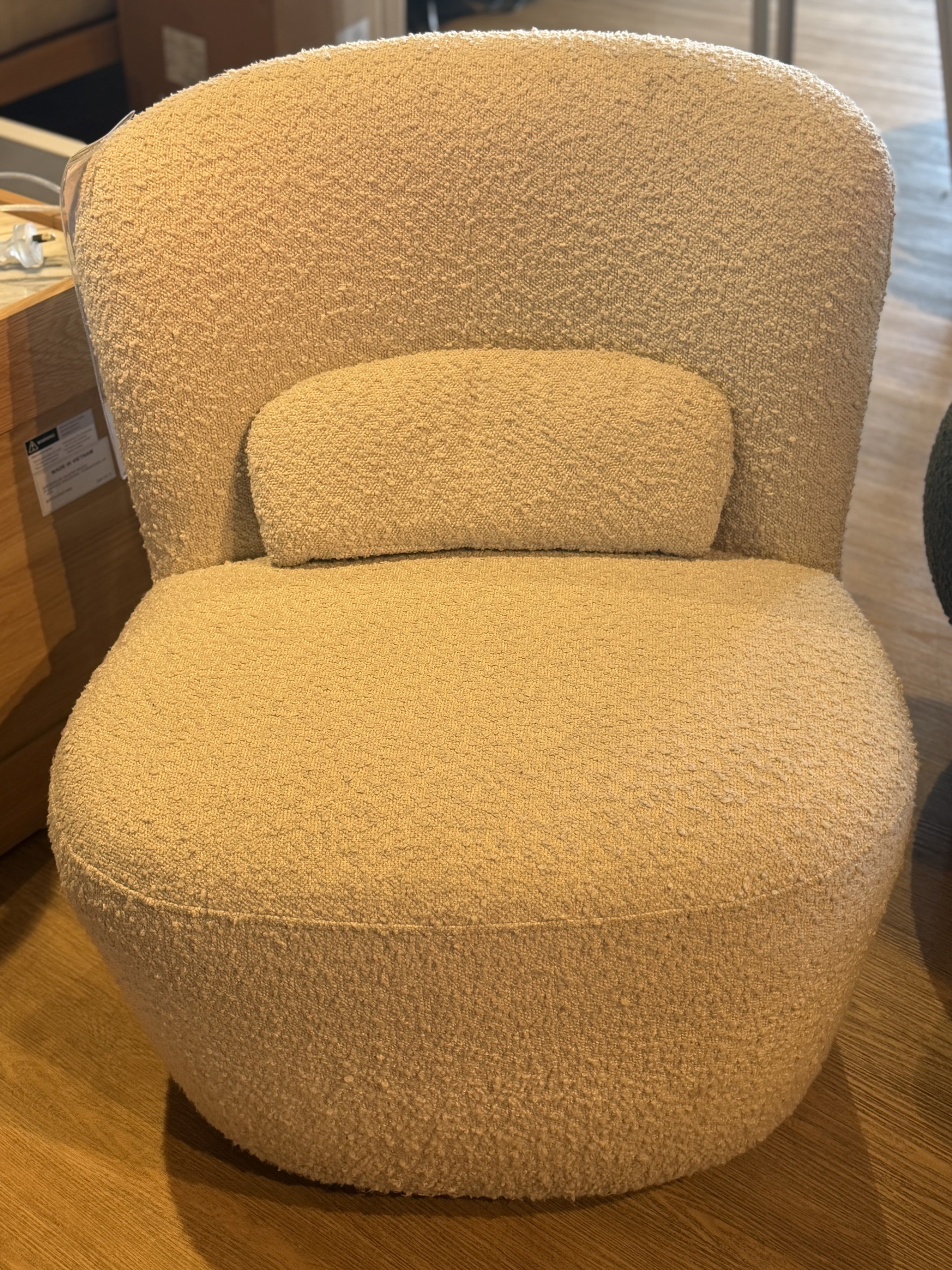 ZOEY Boucle Fabric (Swivel Chair) 1