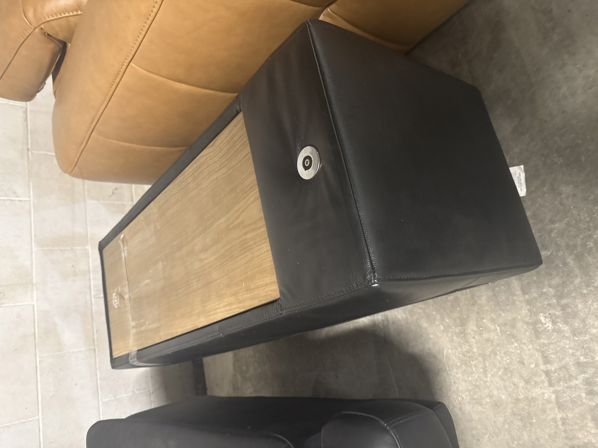 BROADWAY Leather Console With Wireless Charging, Light And Storage (Material: Full Leather, Colour: Prestige Black) 1
