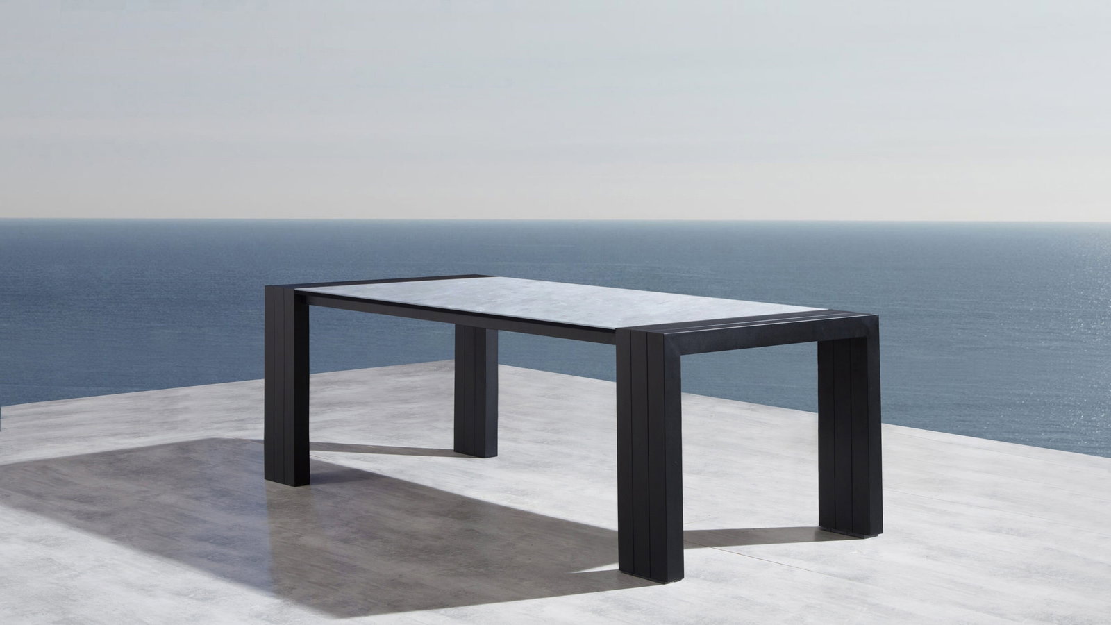 Aluminium Outdoor Dining Tables