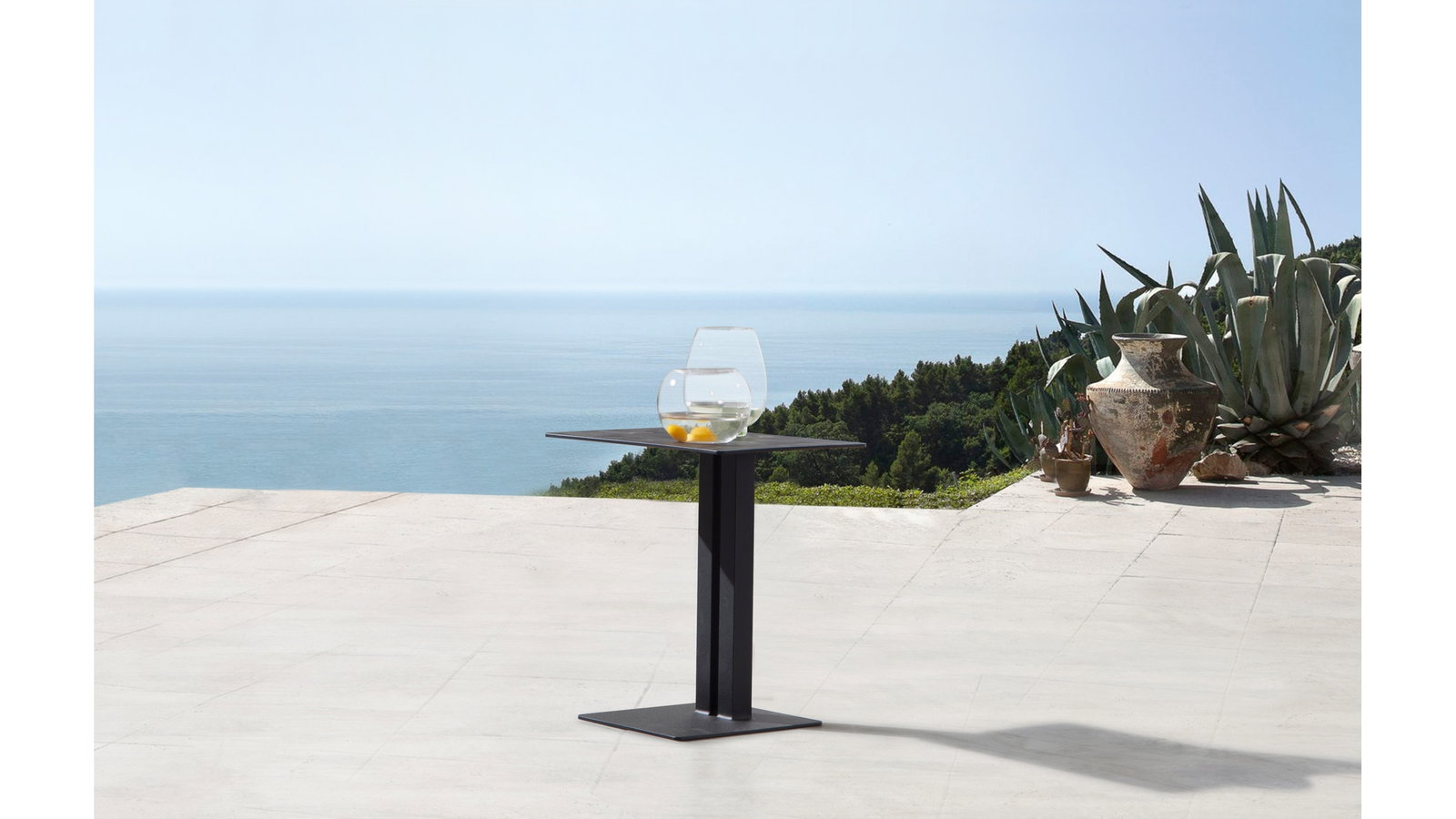 ELITE Tray Table (Frame Colour: Black Frame - Sku681211) 1