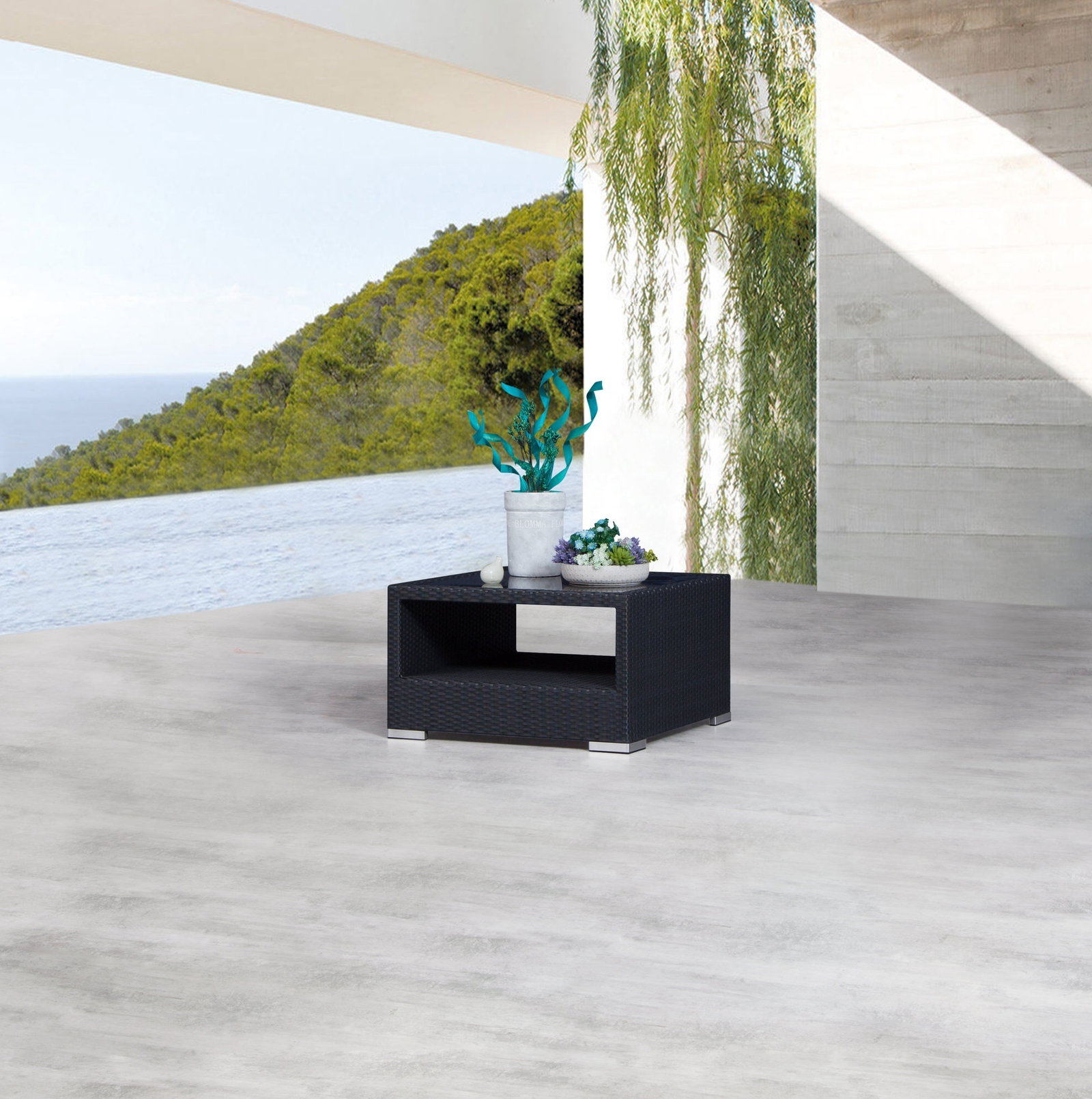 Moda Outdoor Furniture Collection